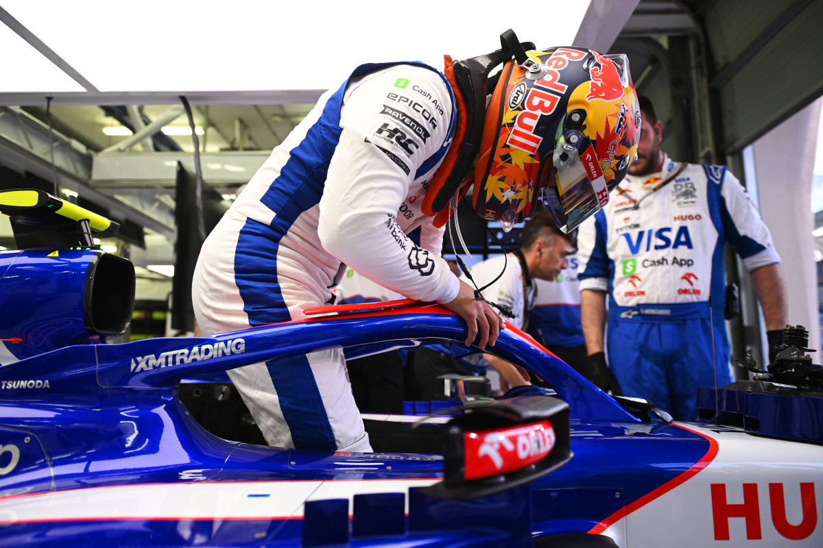 雷诺车队横扫红牛车队,周冠宇统治全场 雷诺车队横扫红牛车队,周冠宇统治全场